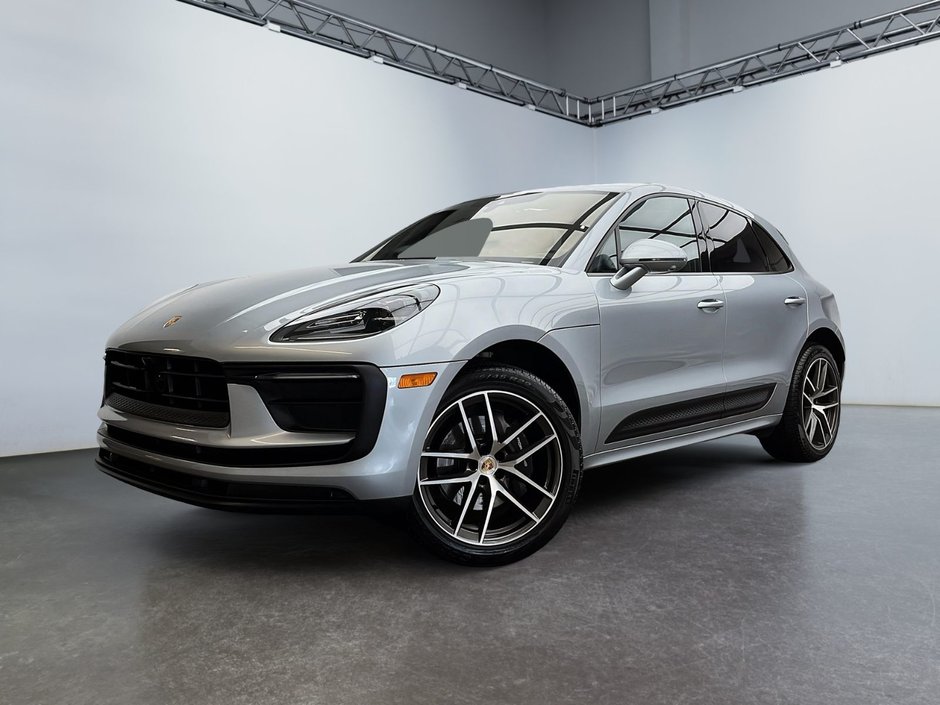 Porsche Macan  2025 à Laval, Québec