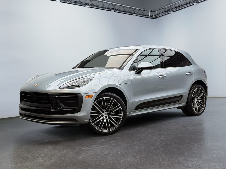 Porsche Macan  2025 à Laval, Québec