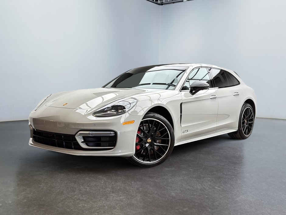 Porsche Panamera GTS V8 Sport Turismo Premium Package 2023 à Laval, Québec