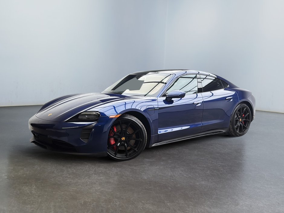 Porsche Taycan GTS Premium Package 2023 à Laval, Québec