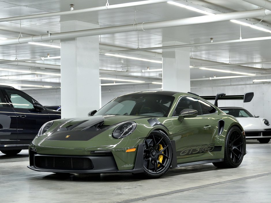 Porsche 911 GT3 RS / Weissach Package / PCCB /Magnesium Wheels 2025 à Laval, Québec