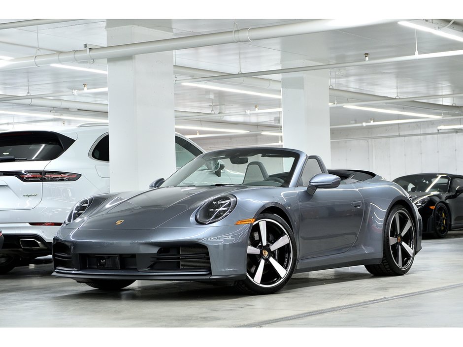 2025 Porsche 911 Carrera Cabriolet / Premium Pack / Adaptive Cruise in Laval, Quebec