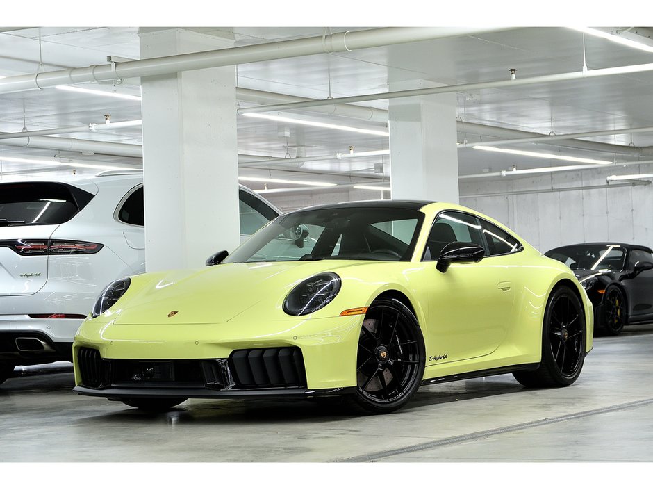 2025 Porsche 911 Carrera 4 GTS Coupe in Laval, Quebec