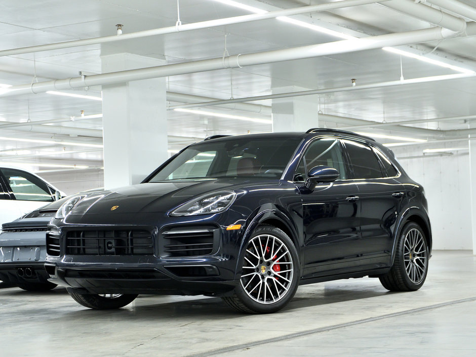 Porsche Cayenne GTS AWD / Premium Plus Package / BOSE / ACC 2021 à Laval, Québec