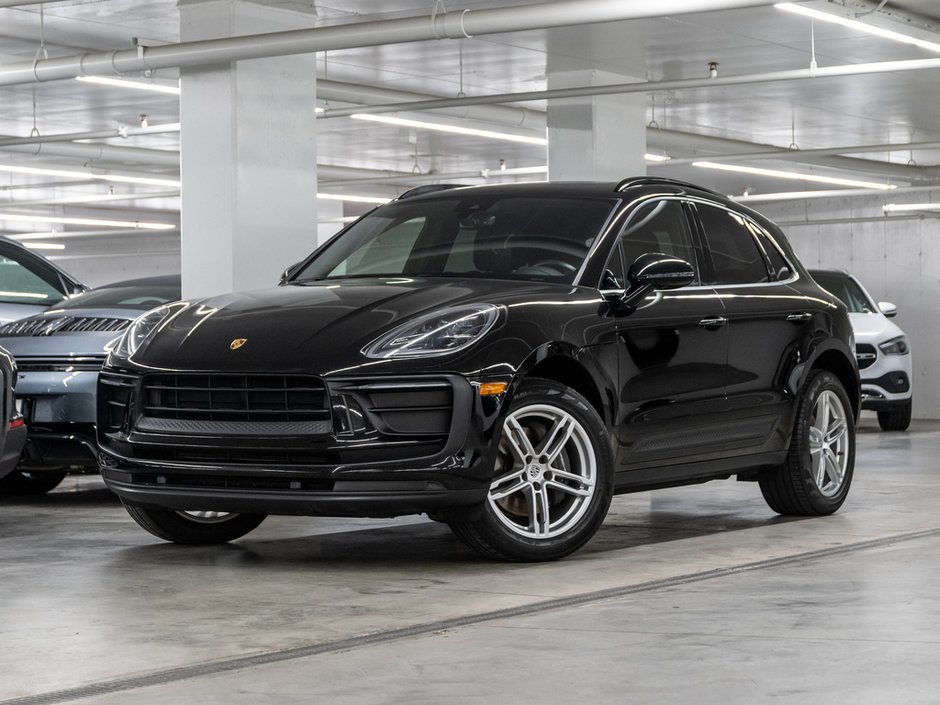 2022 Porsche Macan AWD / Premium Plus Package / Trailer Hitch / BOSE in Laval, Quebec