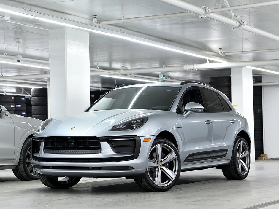 2024 Porsche Macan AWD in Laval, Quebec