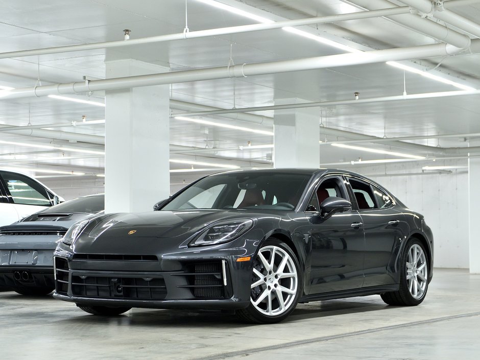2024 Porsche Panamera 4 AWD / Premium Package / ACC / BOSE in Laval, Quebec