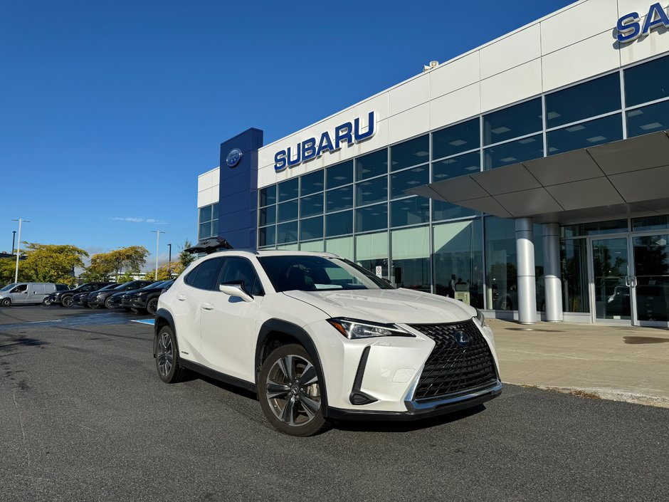 2021  UX 250h AWD Hybride Toit ouvrant Carplay in Sainte-Julie, Quebec