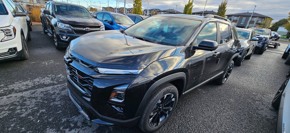 2025  Equinox RS in Saint-Jean-Sur-Richelieu, Quebec - w940px