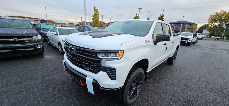 Silverado 1500 LT Trail Boss 2025 à Saint-Jean-Sur-Richelieu, Québec - w940px