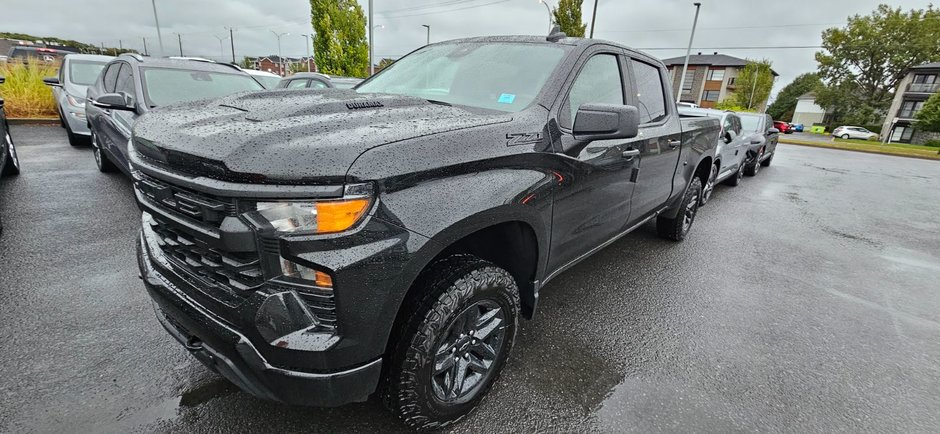 Silverado 1500 Custom Trail Boss 2025 à Saint-Jean-Sur-Richelieu, Québec - w940px