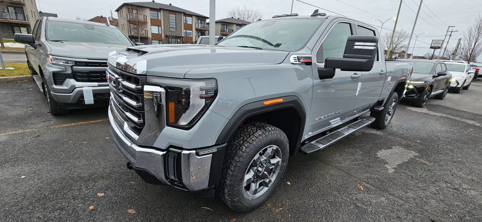 GMC Sierra 2500 HD SLE 2025 à Saint-Jean-Sur-Richelieu, Québec - w940px