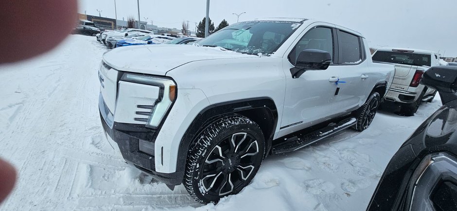 2025 GMC Sierra EV Denali Extended Range in Saint-Jean-Sur-Richelieu, Quebec - w940px