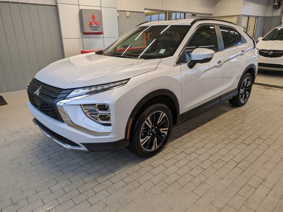 ECLIPSE CROSS SEL 2024 à Gatineau, Québec