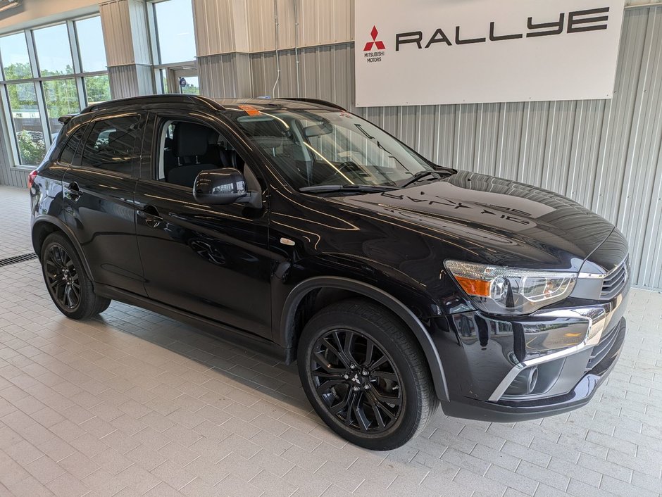 RVR SE BLACK EDITION AWD 2017 à Gatineau, Québec