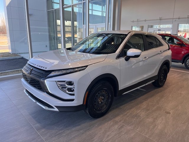2024 Mitsubishi Eclipse Cross SE in Rivière-du-Loup, Quebec