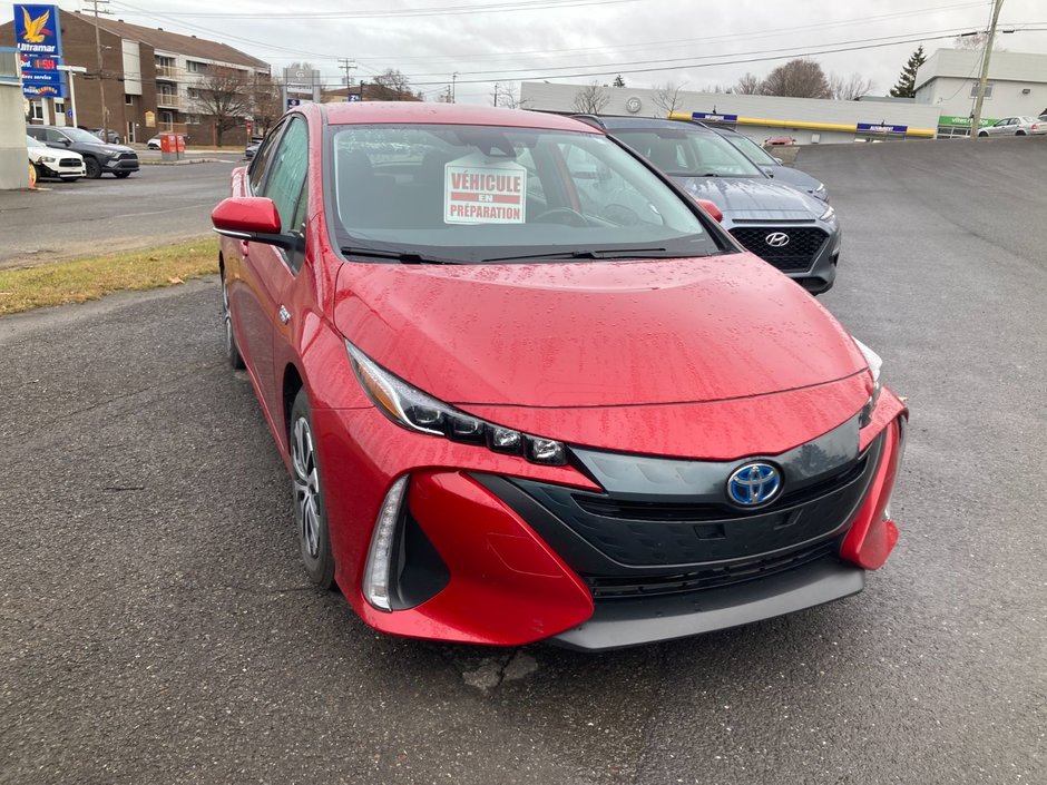 PRIUS PRIME BASE 2022 à Rivière-du-Loup, Québec