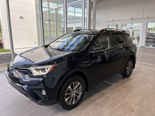 2018 Toyota RAV4 Hybrid LE+ in Rivière-du-Loup, Quebec