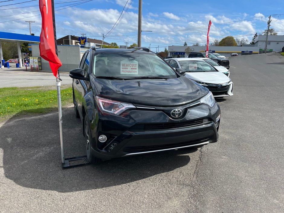 2018 Toyota RAV4 XLE in Rivière-du-Loup, Quebec