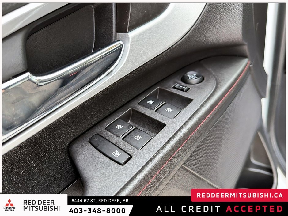 2011 Chevrolet Equinox LT-10