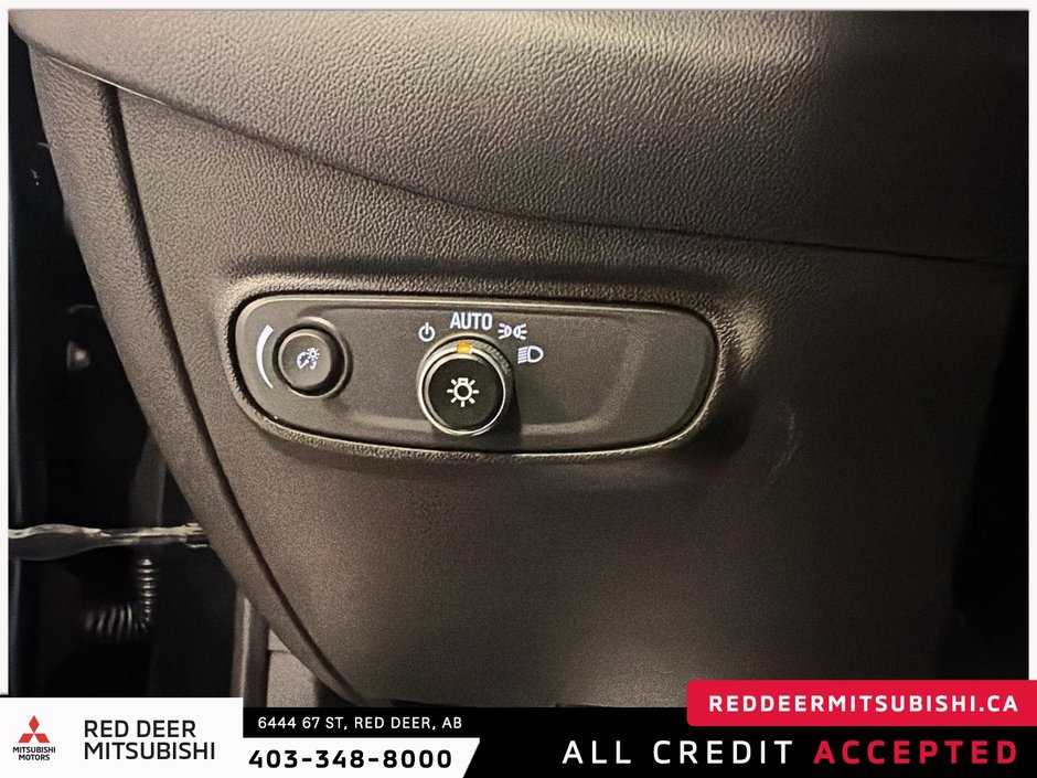 2022 Chevrolet Equinox LT-24
