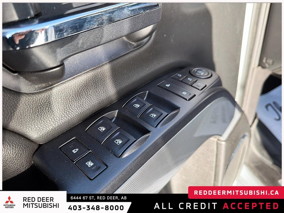 2015 Chevrolet Silverado 1500 LTZ-12