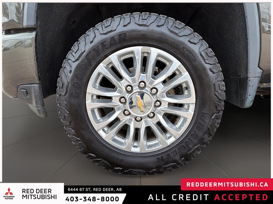 2022 Chevrolet Silverado 3500HD High Country-6