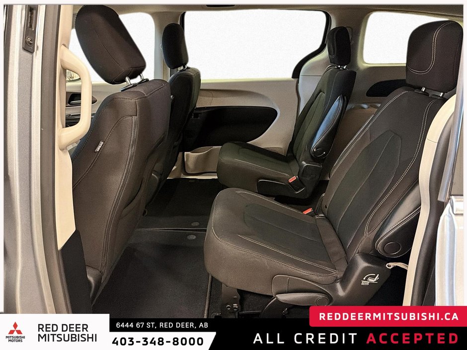 2021 Chrysler Grand Caravan SXT-10
