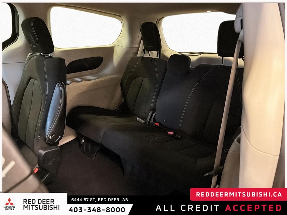 2021 Chrysler Grand Caravan SXT-11