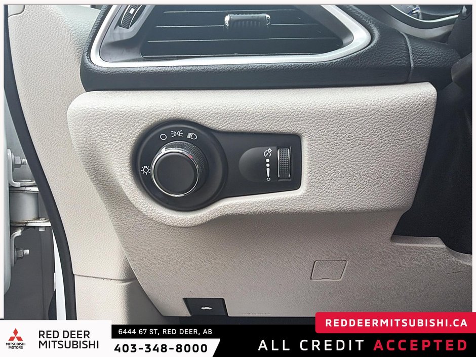 2021 Chrysler Grand Caravan SE-18