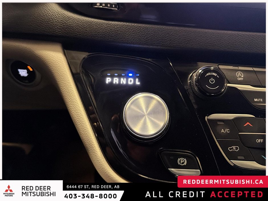 2024 Chrysler Grand Caravan SXT-14