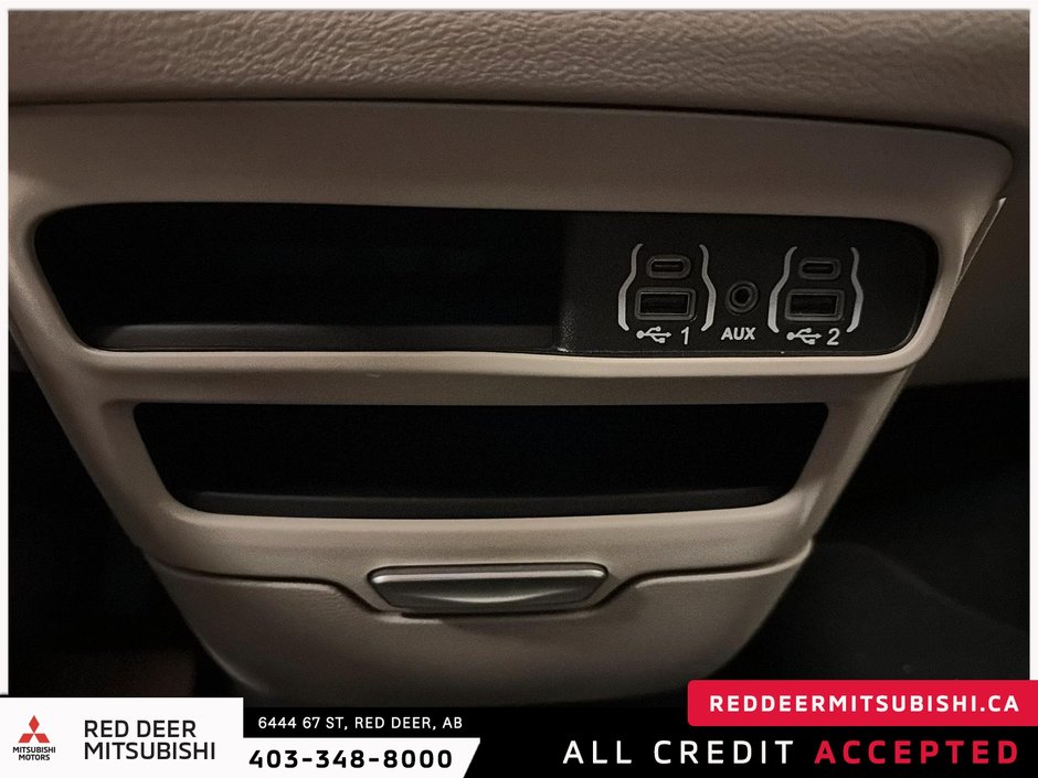 2024 Chrysler Grand Caravan SXT-17