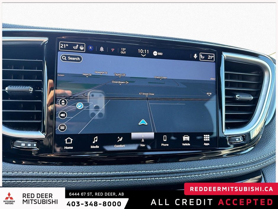 2025 Chrysler Pacifica Limited-26