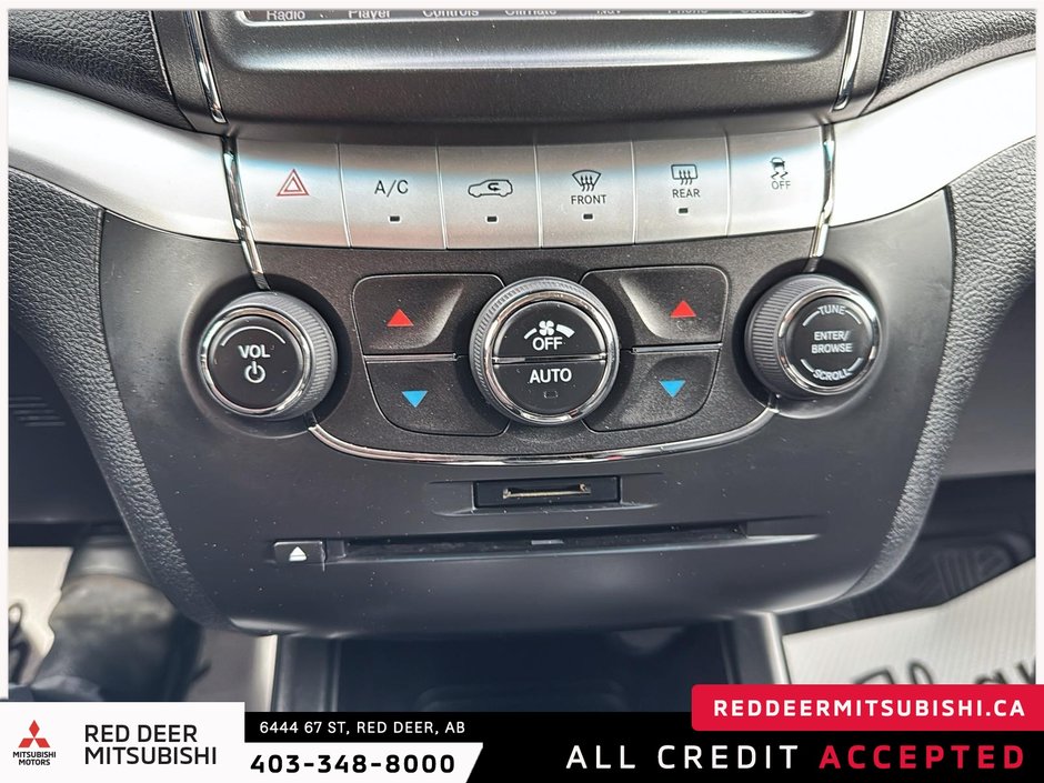 2013 Dodge Journey R/T Rallye-11