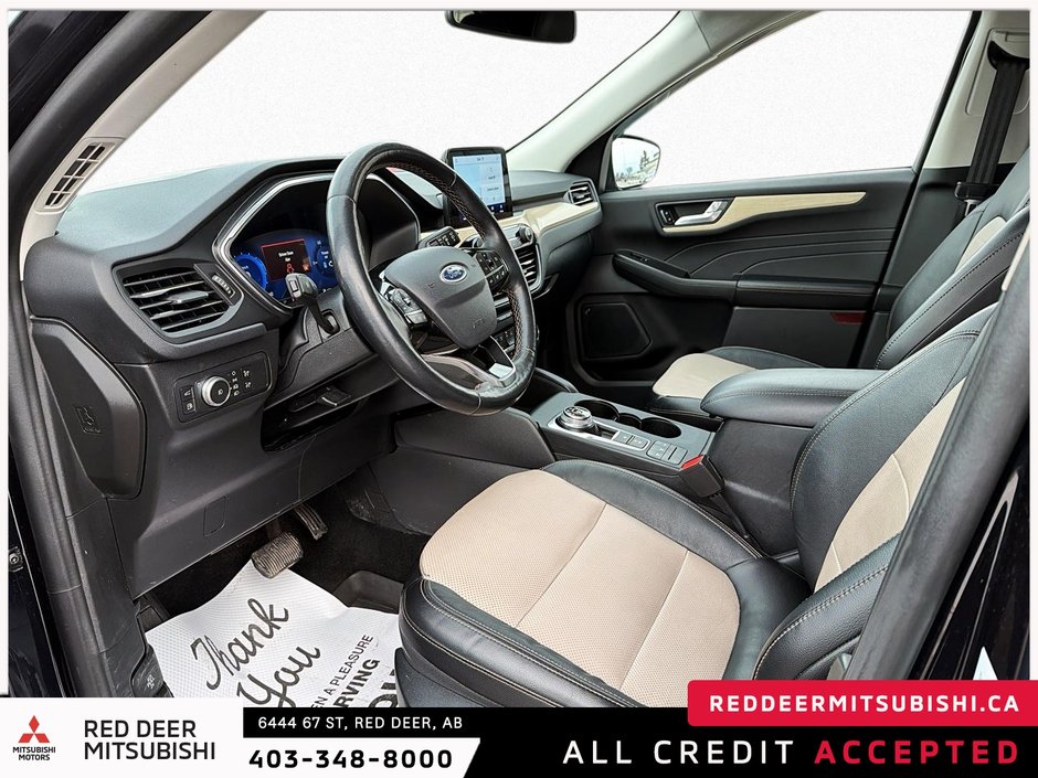 2021 Ford Escape Hybrid Titanium-10