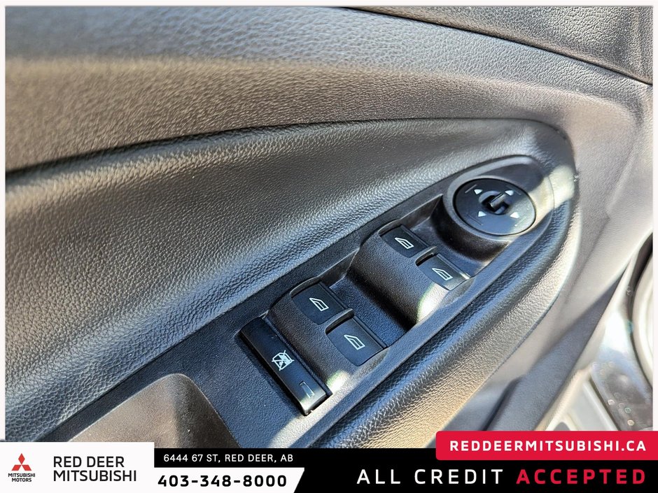 2015 Ford Escape SE-12
