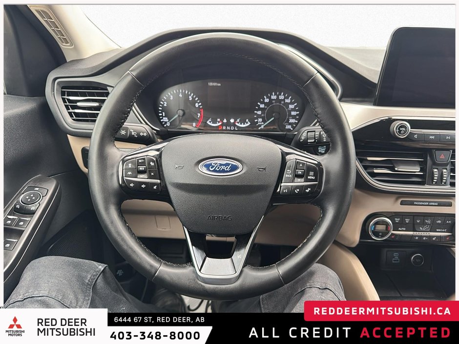 2021 Ford Escape SEL-10