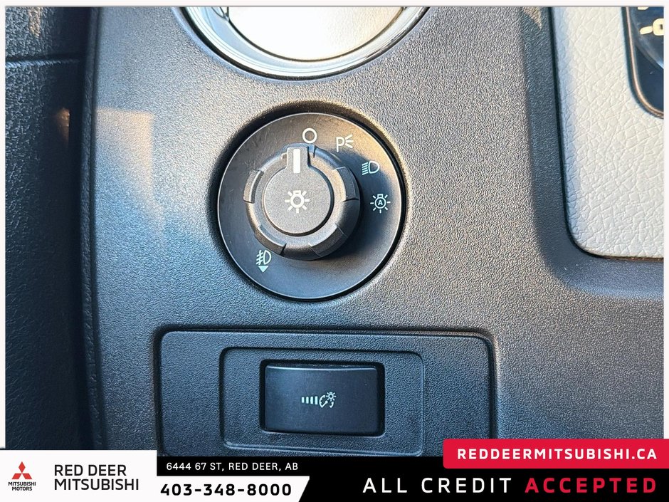 2014 Ford F-150 XLT-23