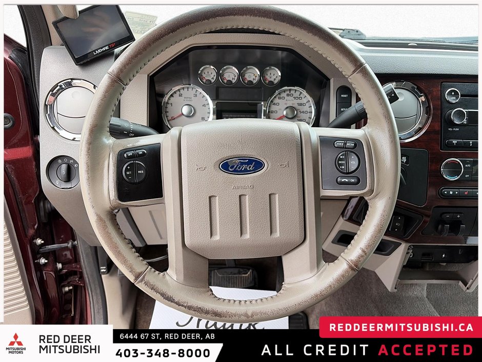 2010 Ford F-350SD Lariat-12
