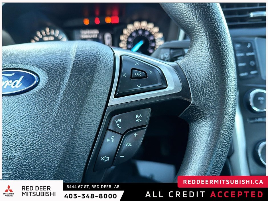 2017 Ford Fusion SE-18