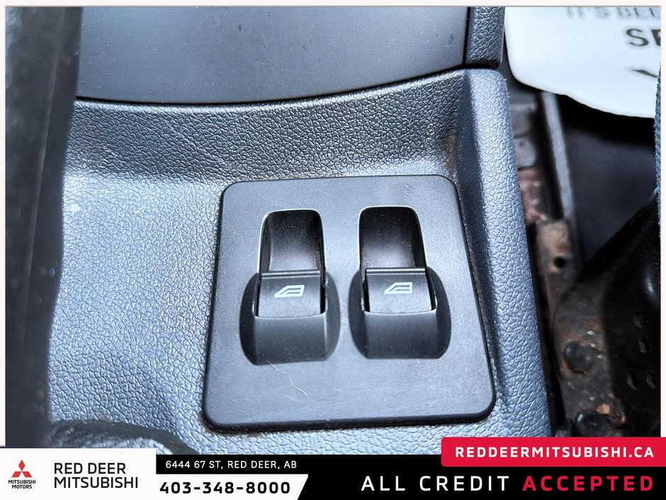 2011 Ford Transit Connect XLT Premium-14