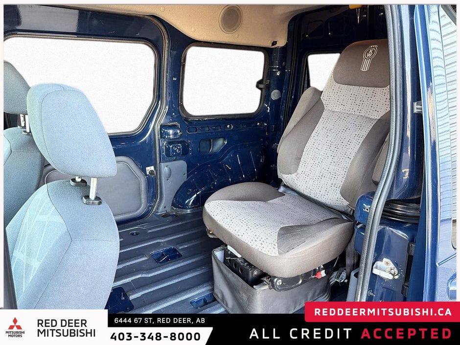 2011 Ford Transit Connect XLT Premium-9