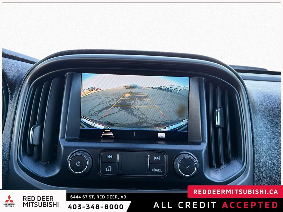 2022 GMC Canyon AT4 w/Leather-16