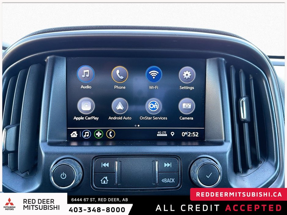 2022 GMC Canyon AT4 w/Leather-17