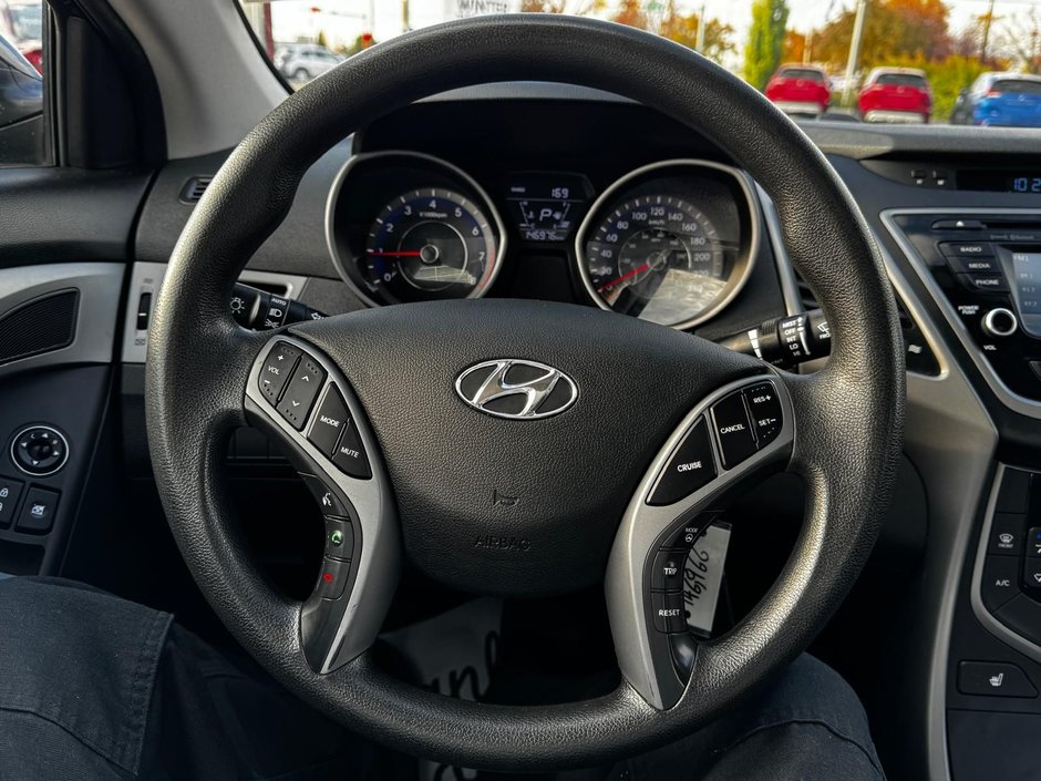 2016 Hyundai Elantra GLS-6