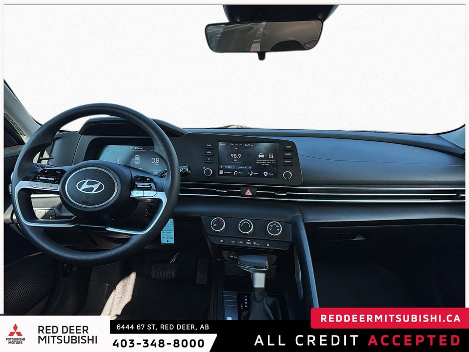 2024 Hyundai Elantra Preferred-8