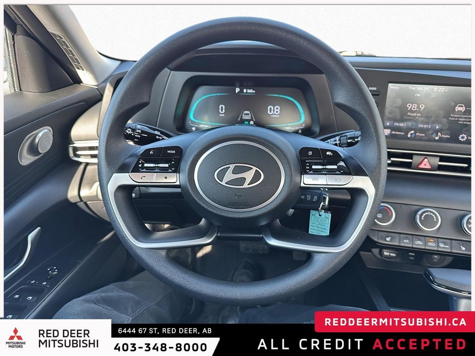 2024 Hyundai Elantra Preferred-10