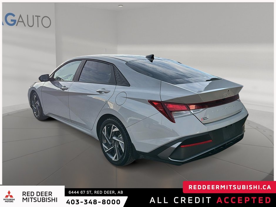 2024 Hyundai Elantra Preferred-3