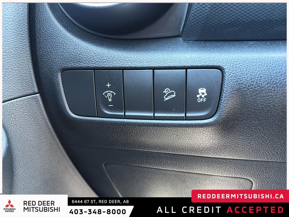 2022 Hyundai Kona 2.0L Preferred-14
