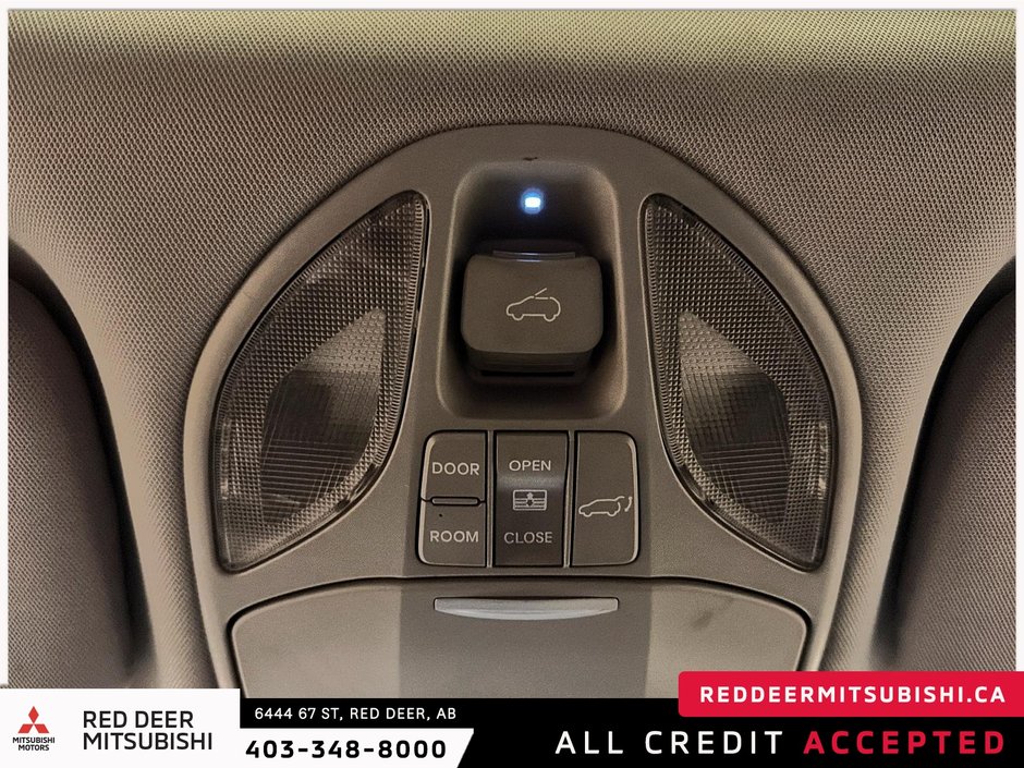 2016 Hyundai Santa Fe Sport 2.0T Limited-22
